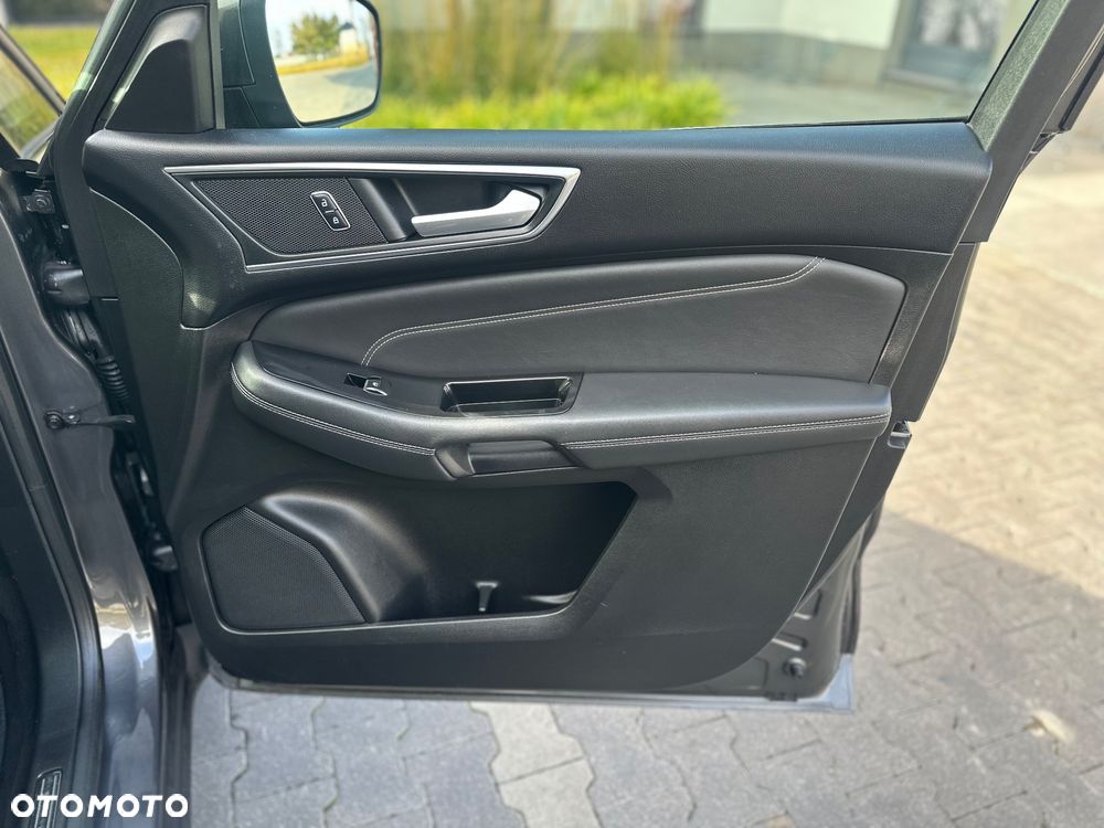Ford Galaxy 2.0 TDCi Allrad Titanium - 23