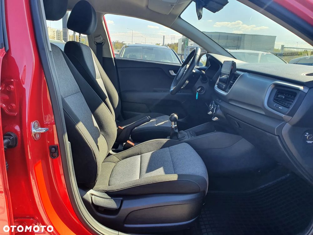 Kia Stonic 1.2 M - 24