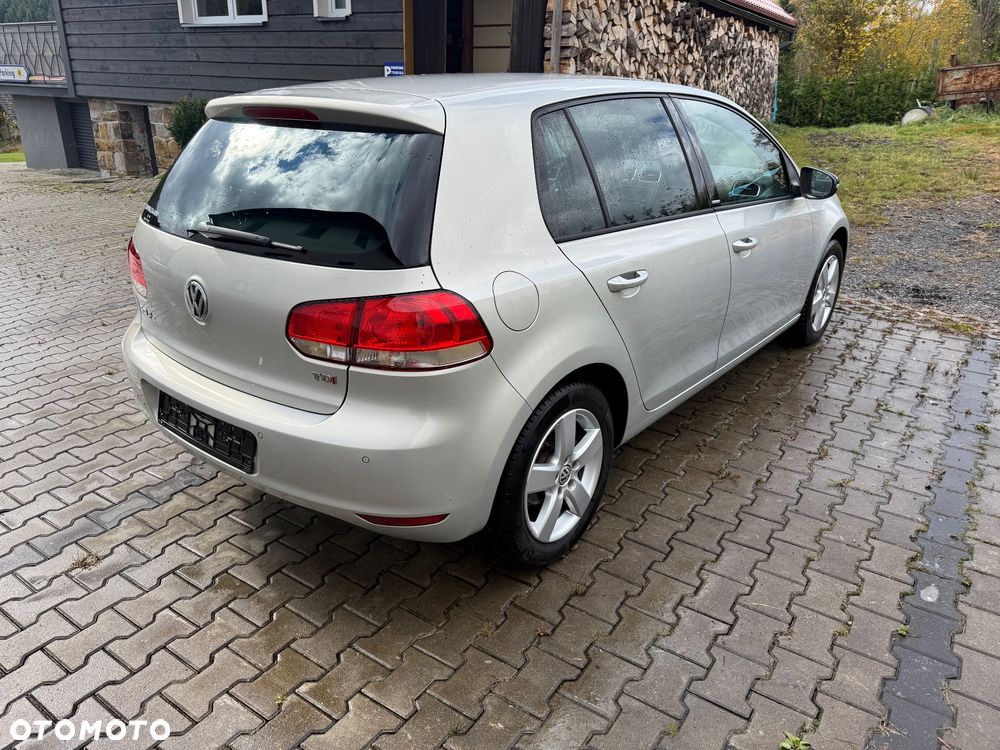 Volkswagen Golf VI 1.6 TDI Highline DSG - 5
