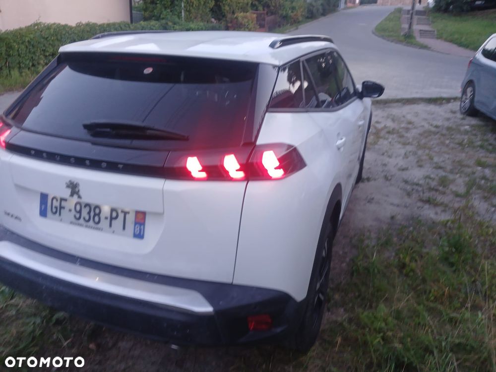Peugeot 2008 - 8