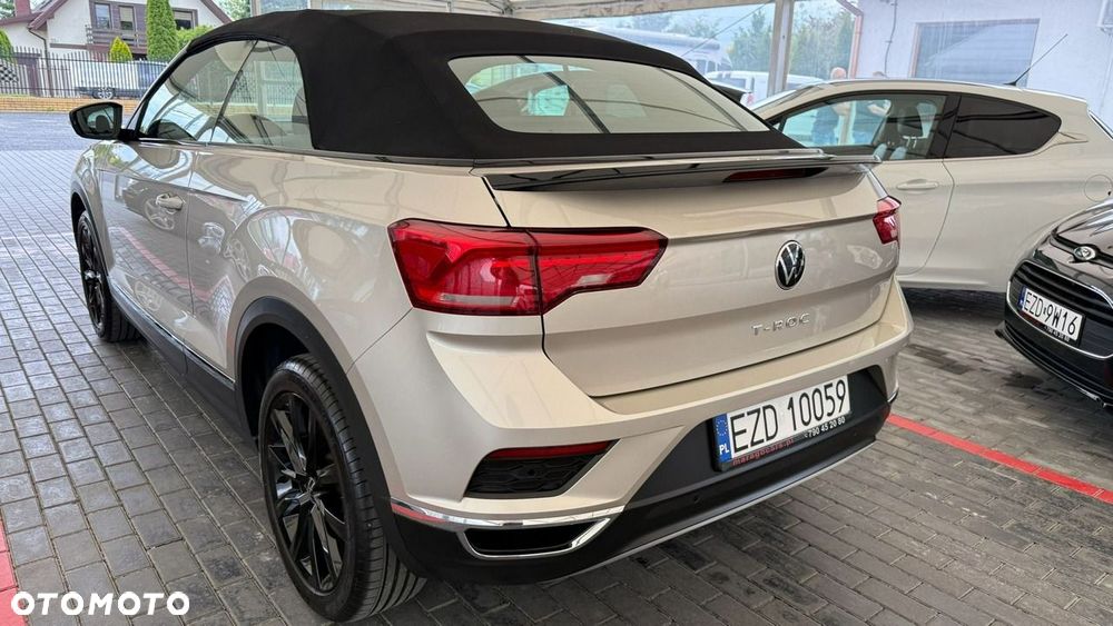 Volkswagen T-Roc - 21