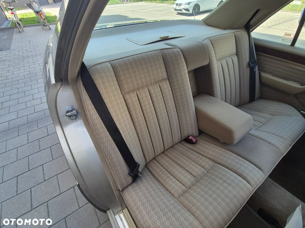 Mercedes-Benz W124 (1984-1993) - 9