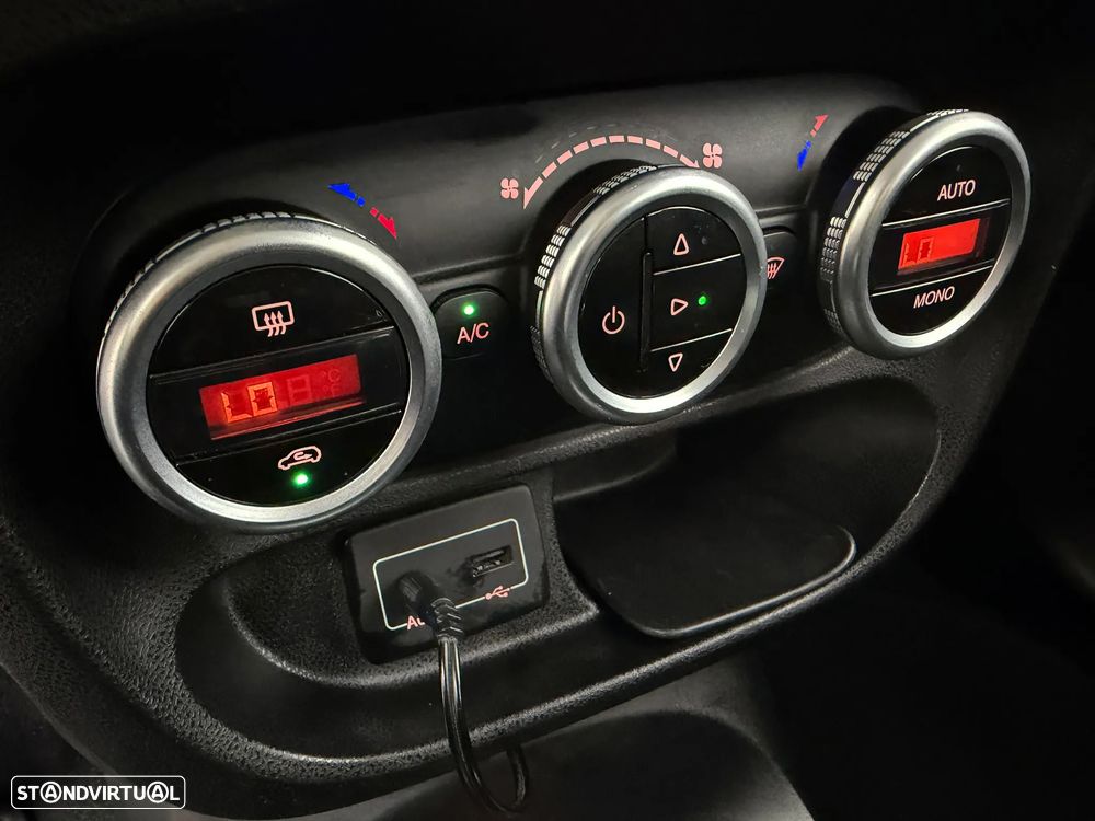 Fiat 500L 1.3 MJ S&S Dualogic - 23