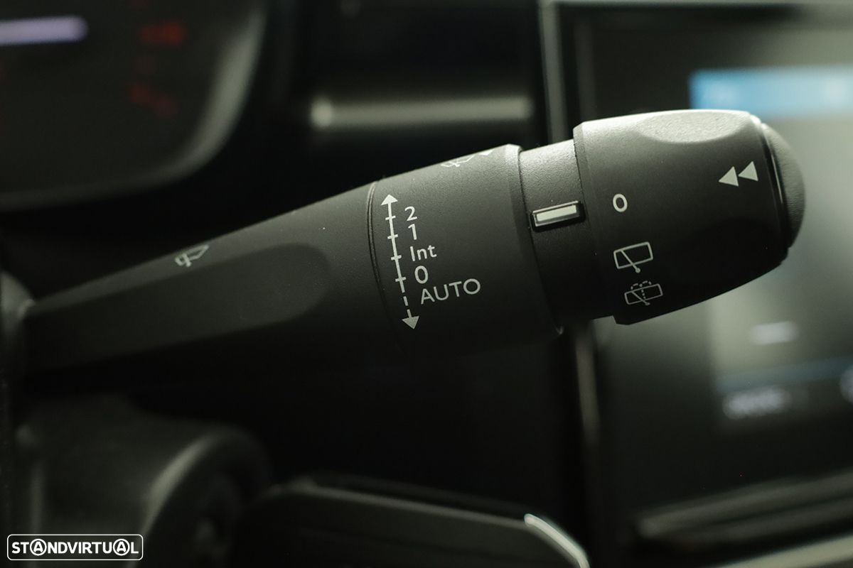 Citroën C3 1.2 PureTech Plus - 19