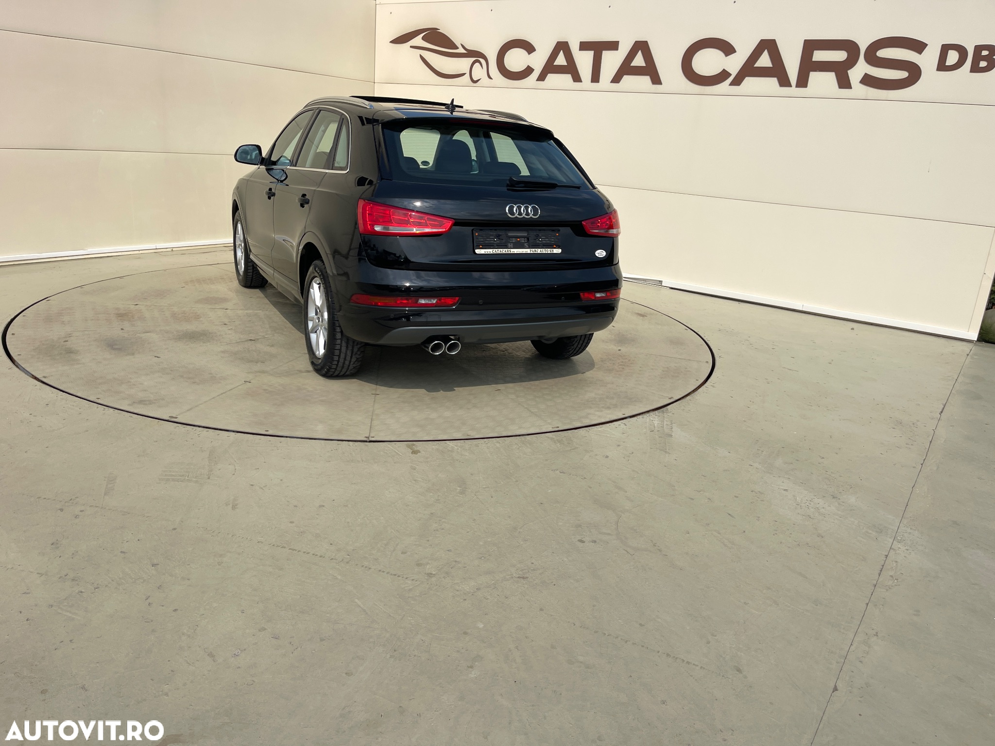 Audi Q3 2.0 35 TDI S tronic - 11