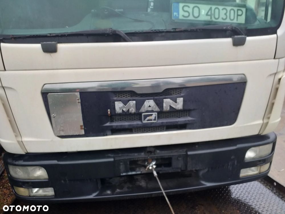 Man TGL 10.180 zderzak przedni - 1