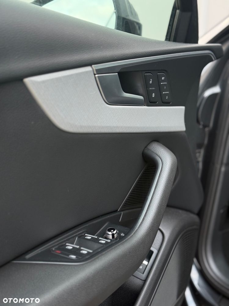 Audi A4 Allroad 2.0 TFSI S tronic - 20