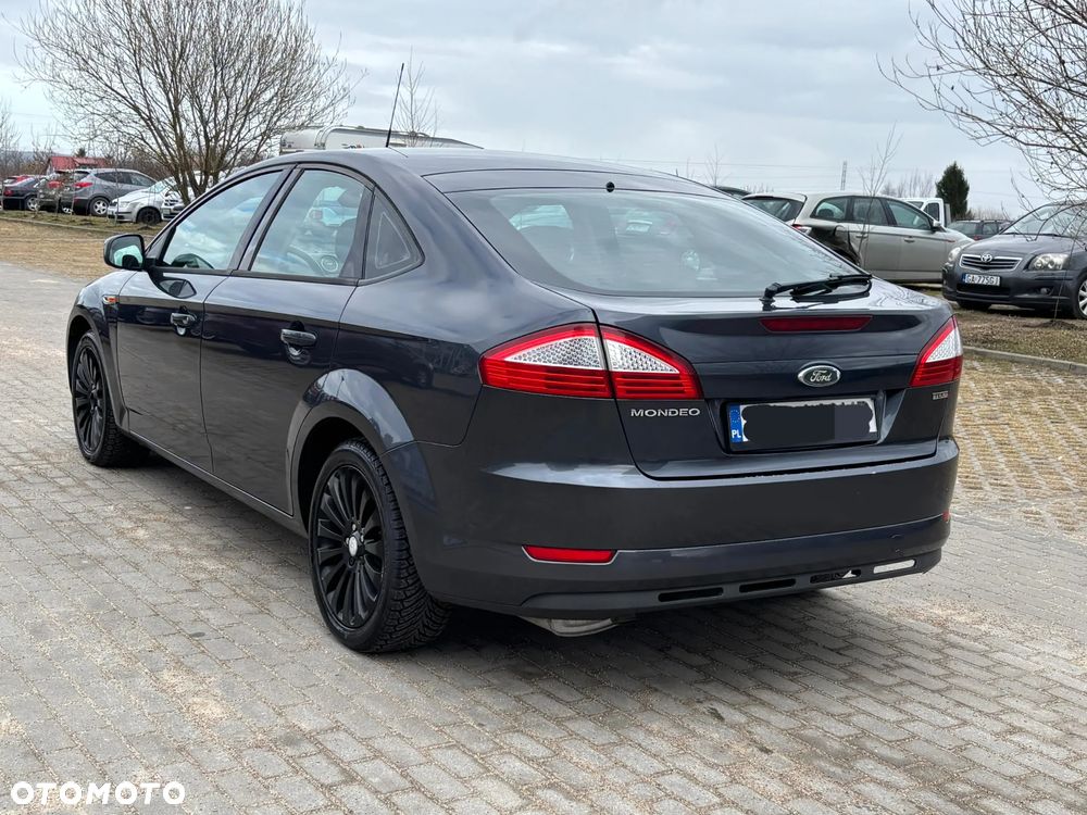 Ford Mondeo - 4