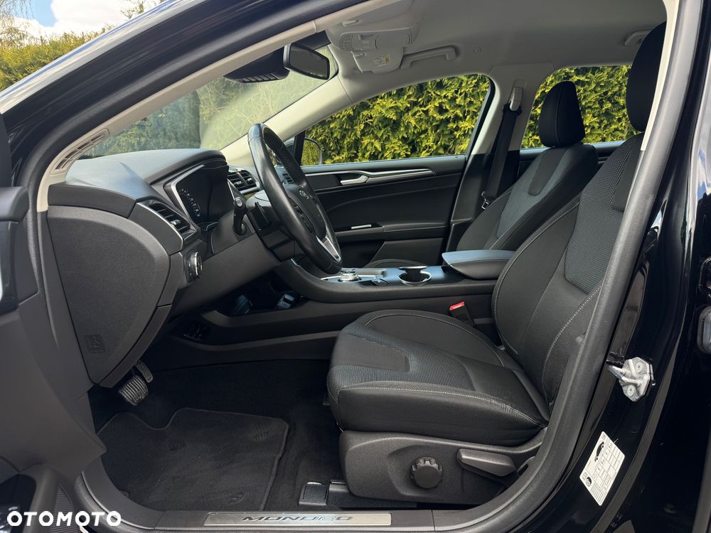 Ford Mondeo 2.0 EcoBlue Titanium - 17