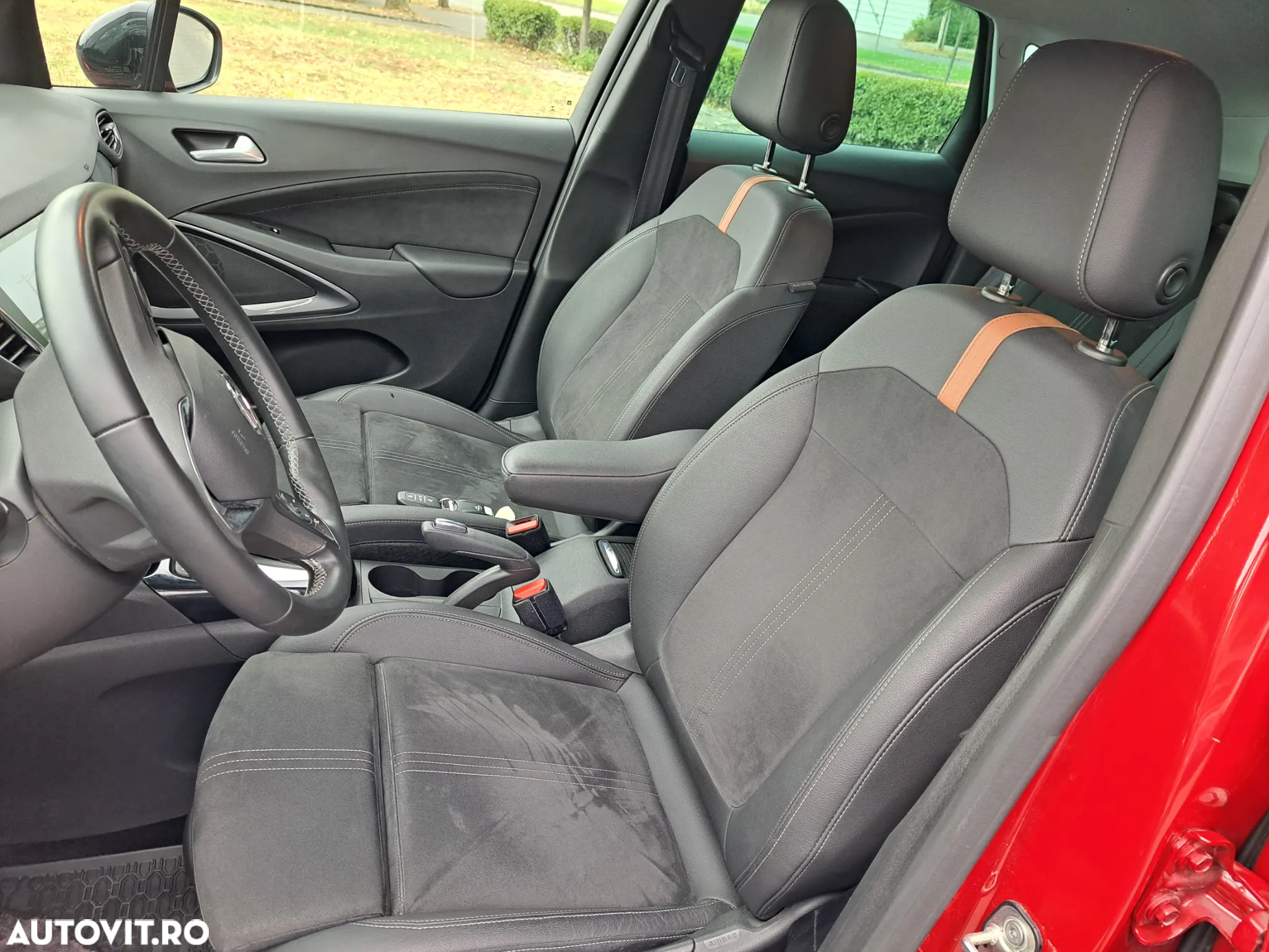 Opel Crossland 1.2 Automatik GS Line - 9