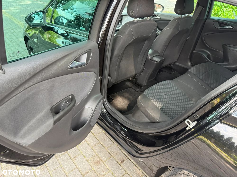Opel Astra 1.4 Turbo Edition - 20