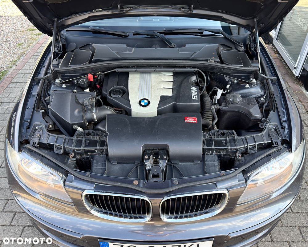 BMW Seria 1 120d DPF - 27