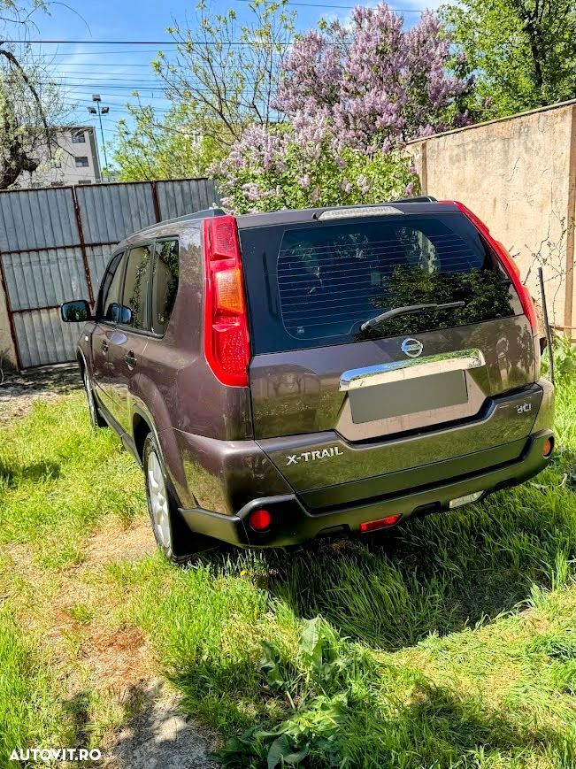Nissan X-Trail - 2