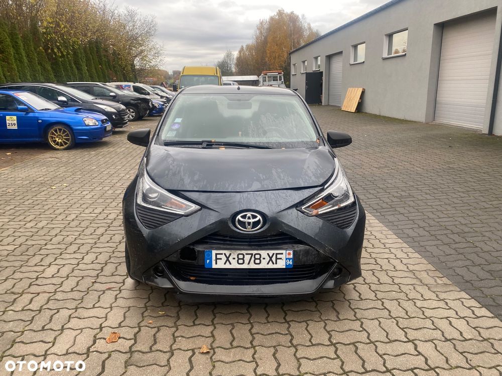 Toyota Aygo x-business - 2