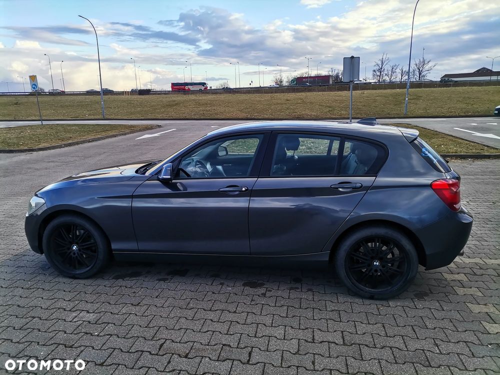 BMW Seria 1 114d Sport Line - 14