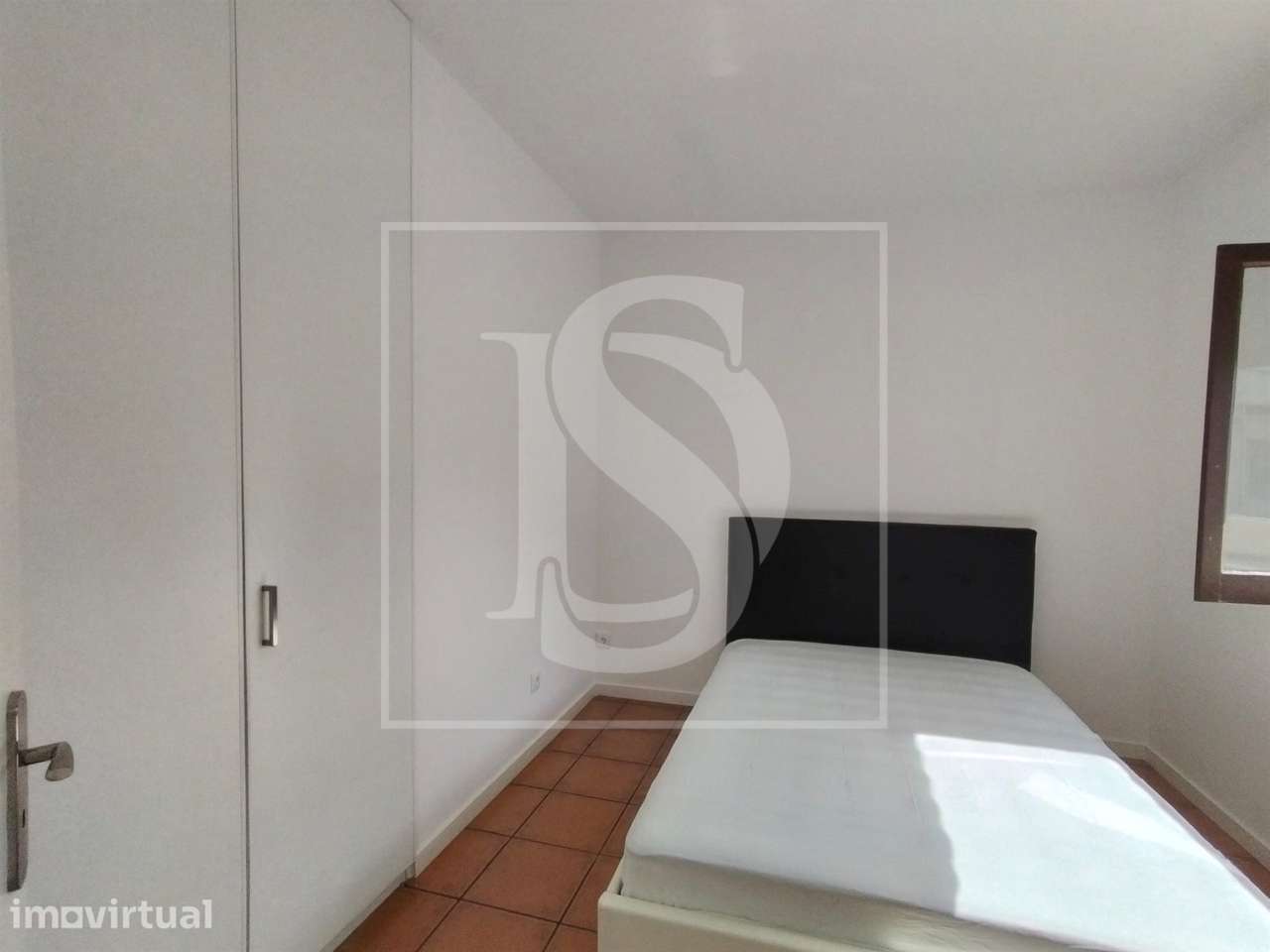 Andar de Moradia T5 Mobilado e Equipado – Entroncamento - Grande imagem: 5/60