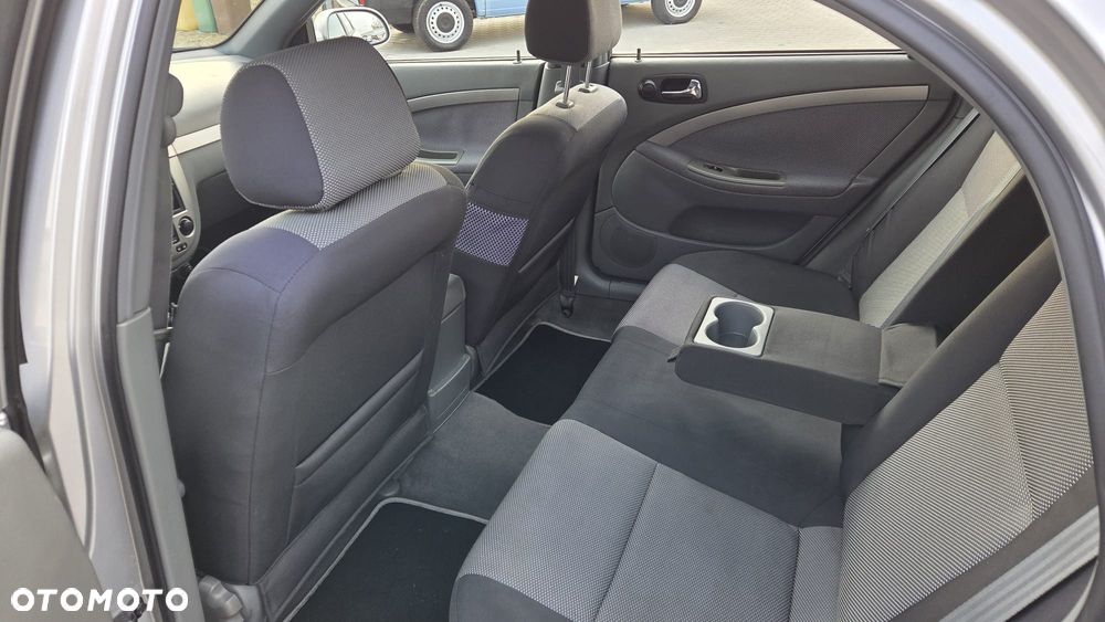 Chevrolet Lacetti 1.6 SX / Elite - 11