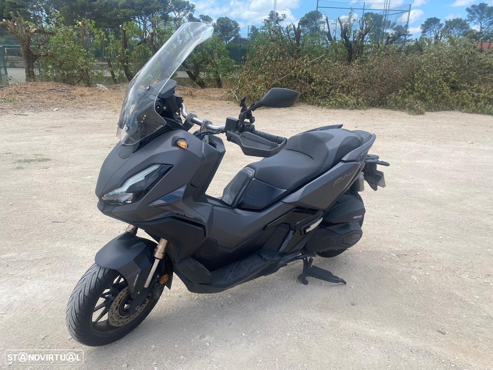 Honda ADV - 1