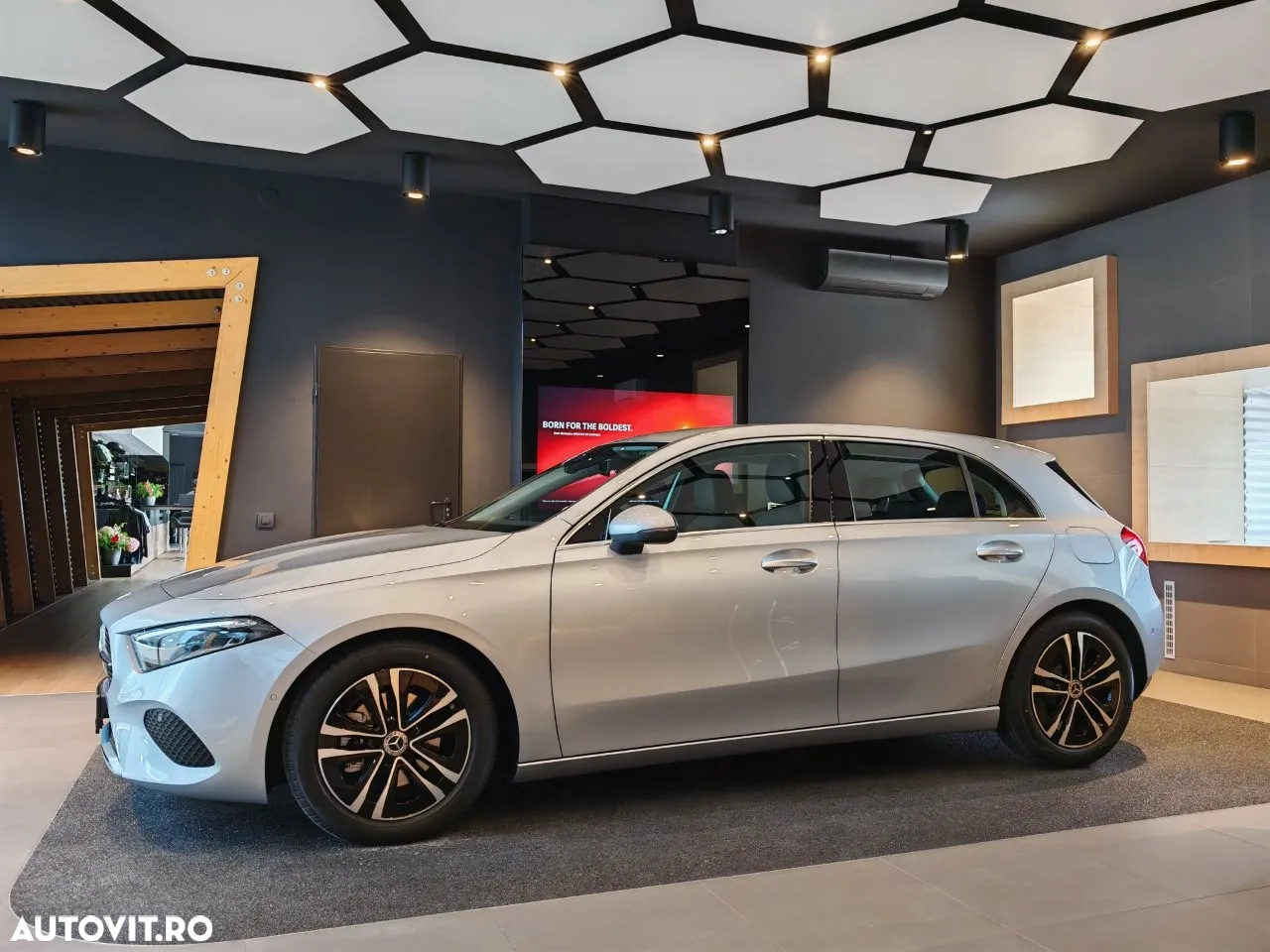 Mercedes-Benz A 180 MHEV 7G-DCT - 9