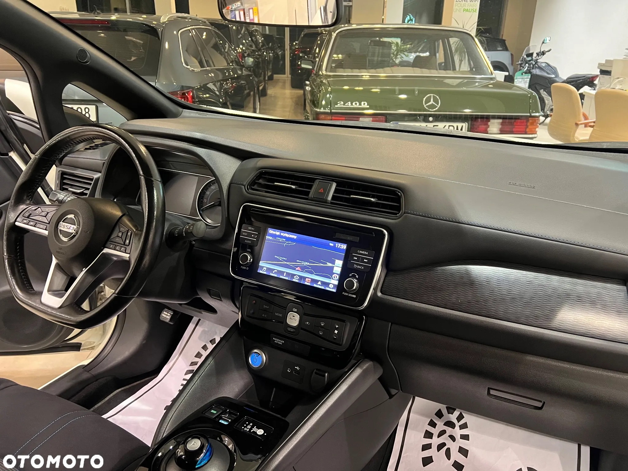 Nissan Leaf 40 kWh - 38