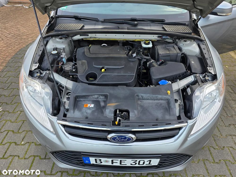 Ford Mondeo 2.0 TDCi Ambiente - 19
