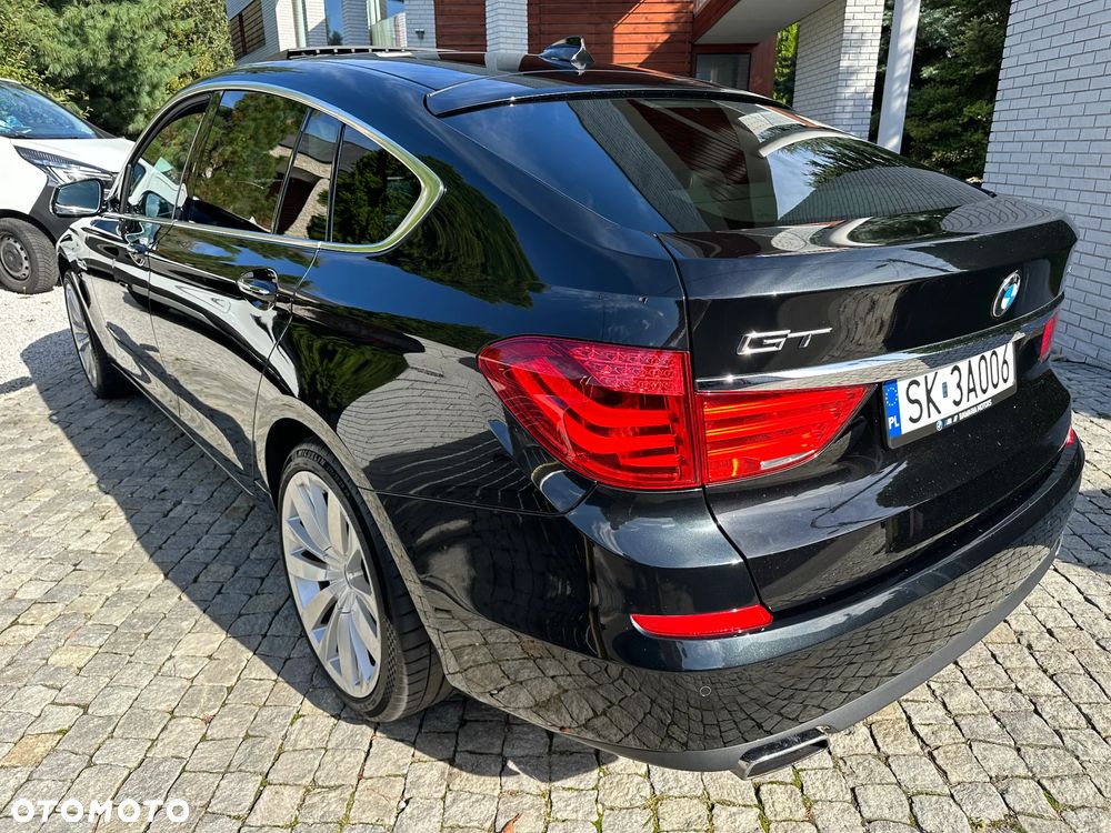 BMW 5GT 550i - 4