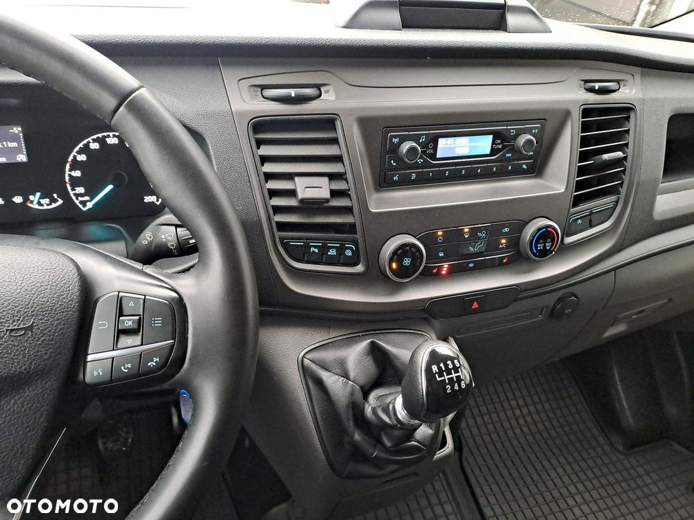 Ford Transit Custom - 21