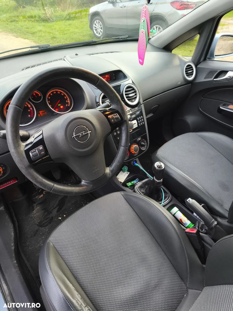 Opel Corsa - 10