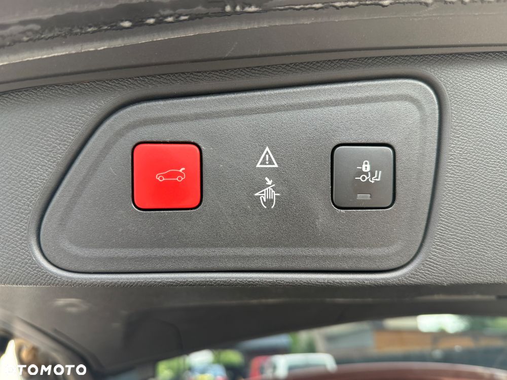 Peugeot 3008 PureTech 130 Stop & Start GPF EAT8 Allure Business-Paket - 14