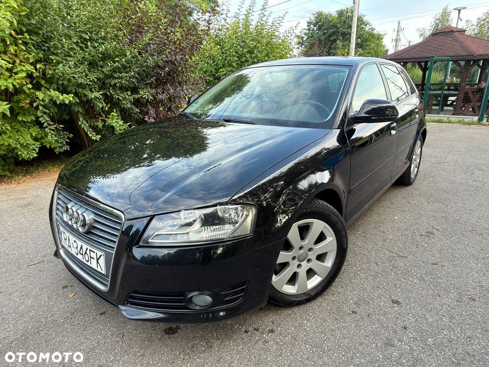 Audi A3 Sportback 1.4 TFSI Attraction - 1