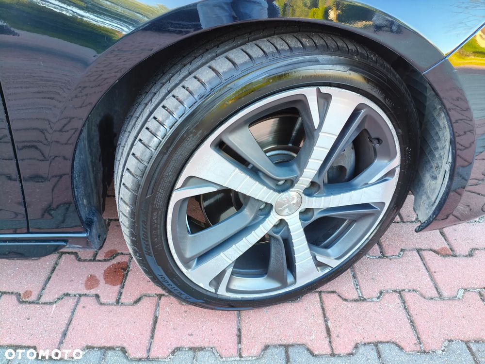 Peugeot 308 2.0 BlueHDi GT S&S EAT8 - 19