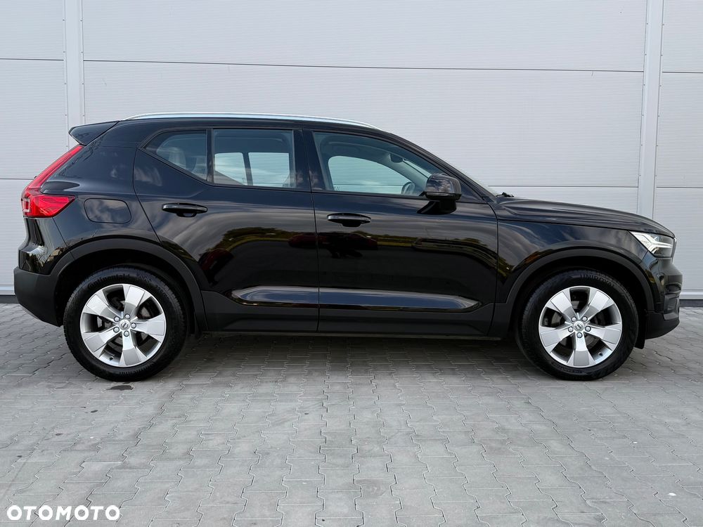 Volvo XC 40 D3 Momentum Pro - 24