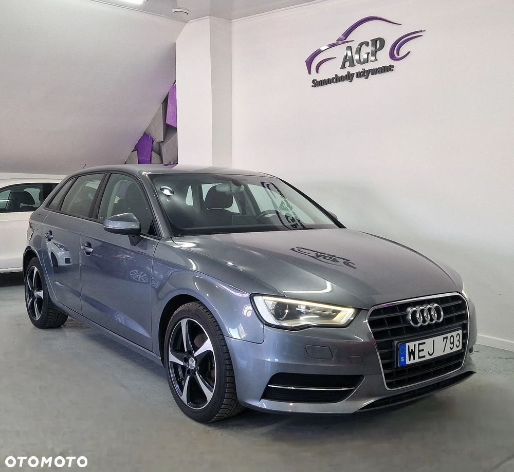 Audi A3 Sportback - 16