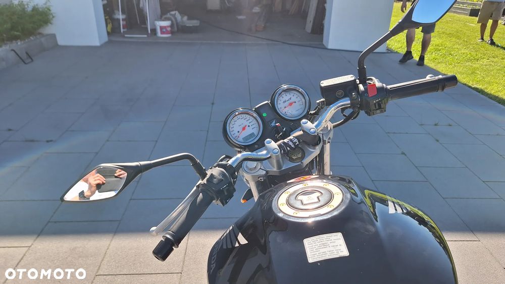 Honda Hornet - 5