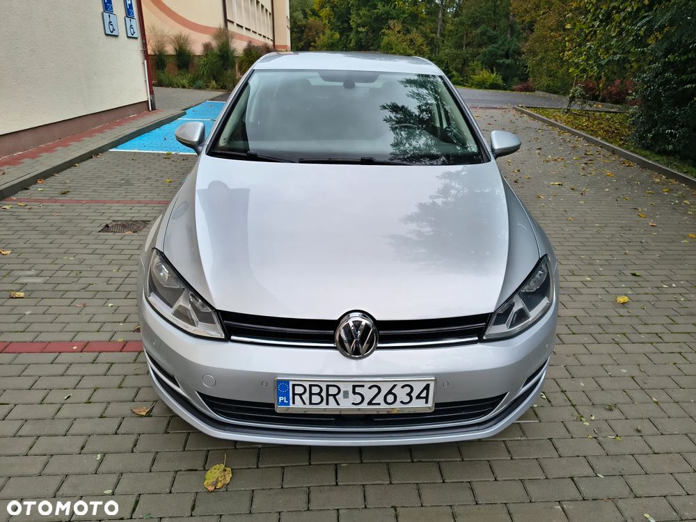 Volkswagen Golf 1.6 TDI BlueMotion Comfortline - 4