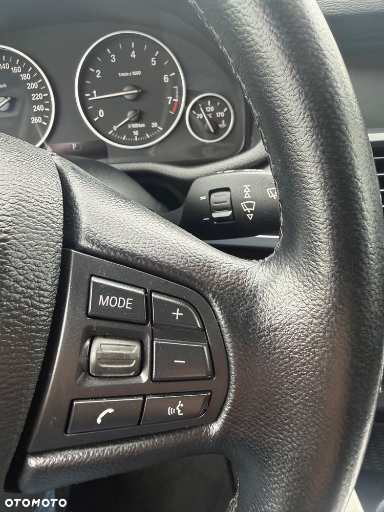BMW X3 xDrive20i xLine - 25