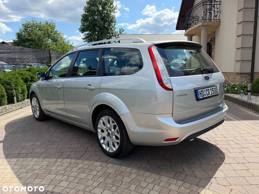 Ford Focus 1.6 16V Style - 6