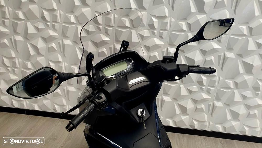 Kymco Skytown - 13