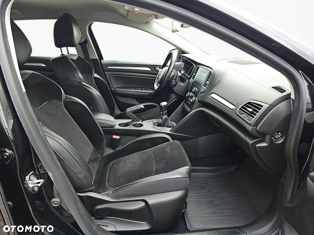 Renault Megane 1.3 TCe FAP Intens - 18