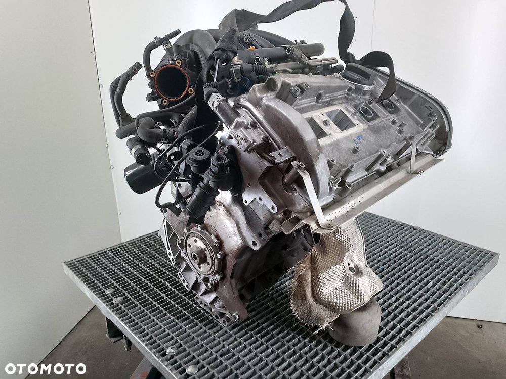 SILNIK VW PASSAT B5 APT 1.8 20V - 3