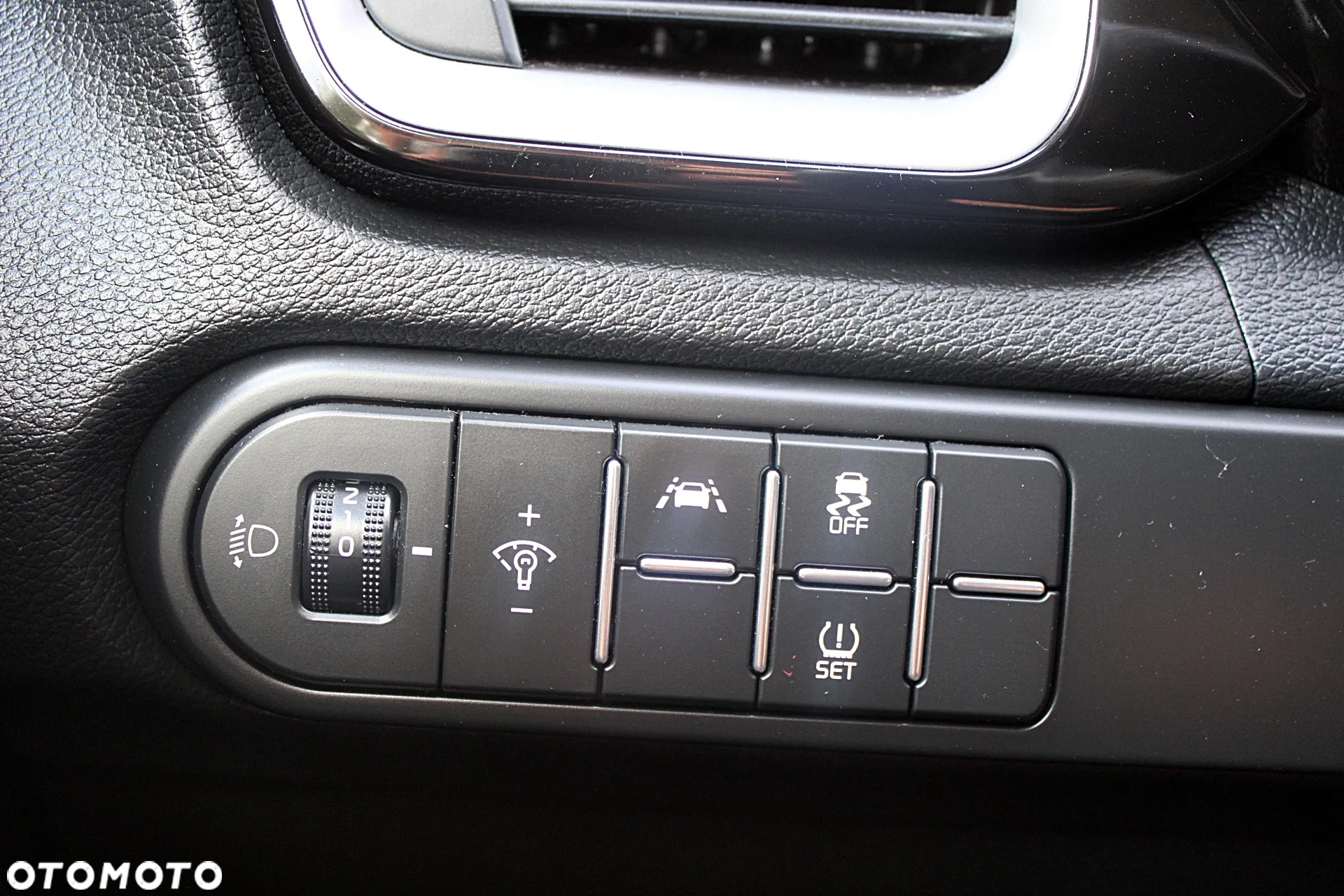 Kia XCeed 1.0 T-GDI OPF JBL SOUND EDITION - 17