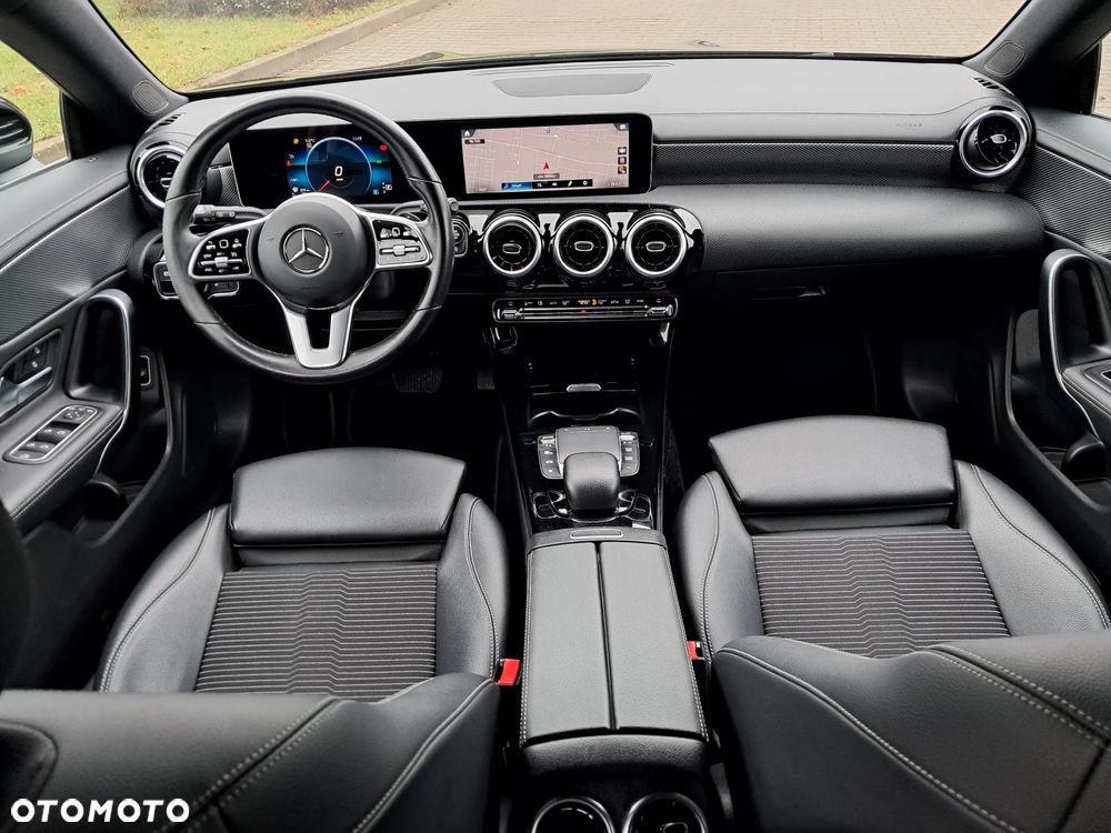 Mercedes-Benz CLA 200 d 8G-DCT Progressive Line Advanced - 16