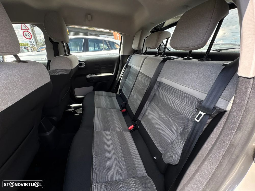 Citroën C3 Pure Tech S&S Shine - 8