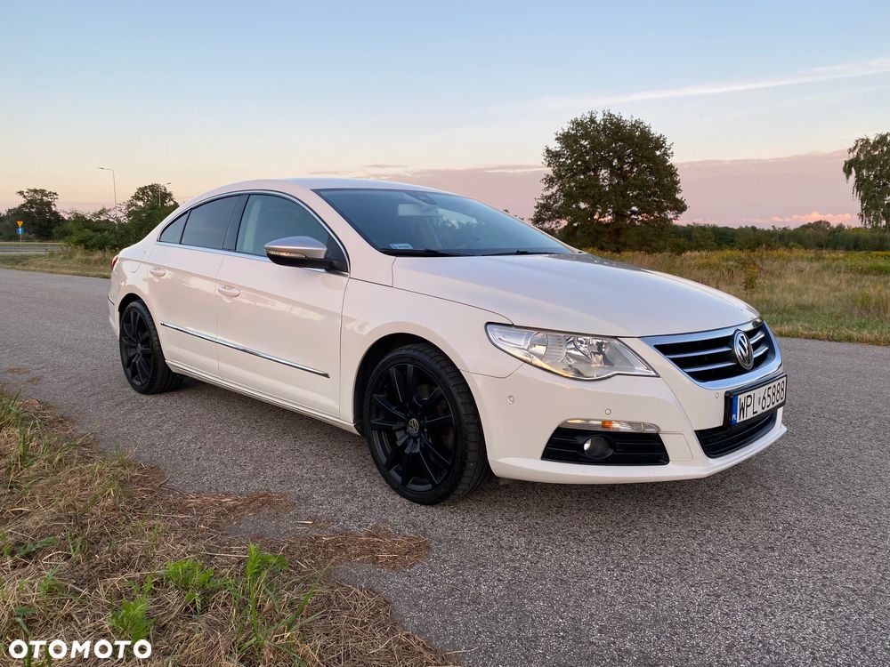 Volkswagen Passat CC - 8