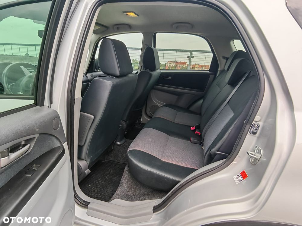 Suzuki SX4 1.6 GS / Premium 4WD - 28