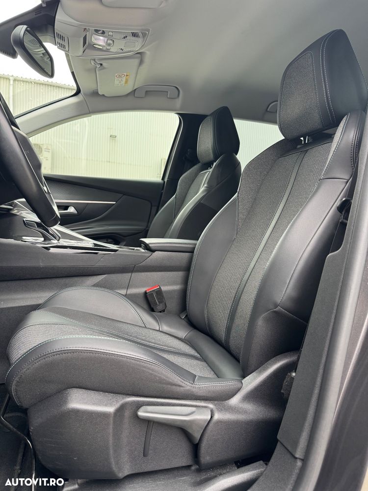 Peugeot 3008 - 12