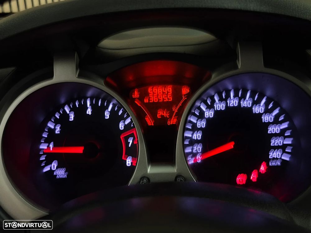Nissan Juke 1.6 Tekna Sport - 18