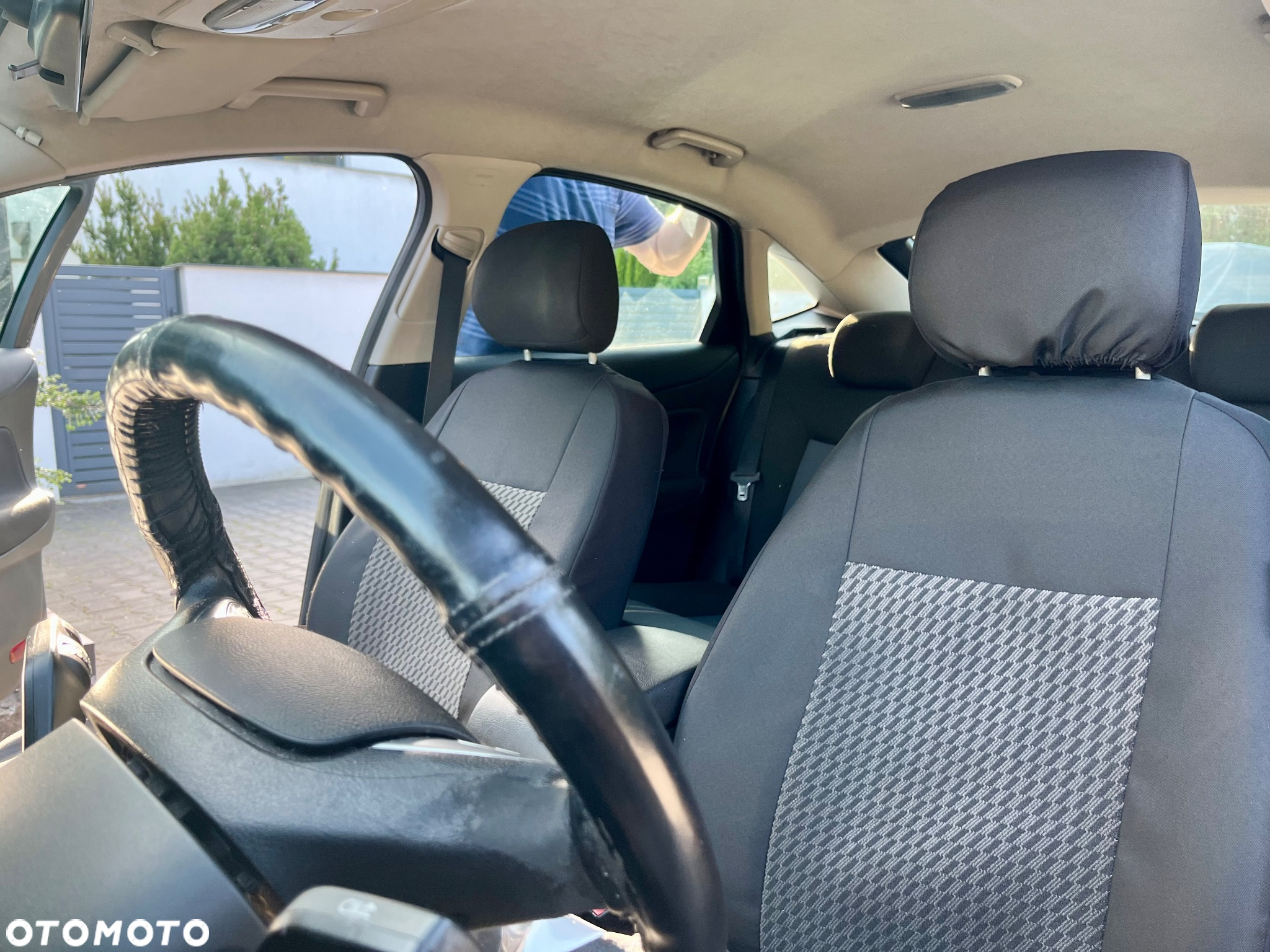 Ford Mondeo - 8