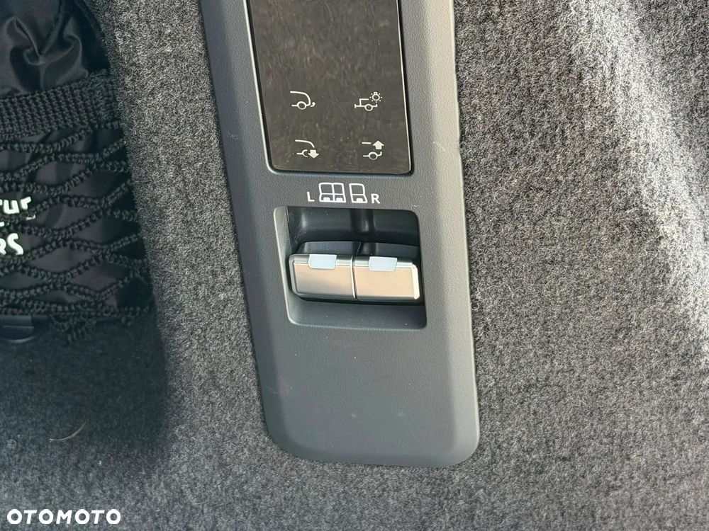 Land Rover Range Rover Sport - 10