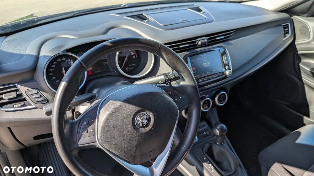 Alfa Romeo Giulietta 2.0 JTDM 16V TCT Sport - 10